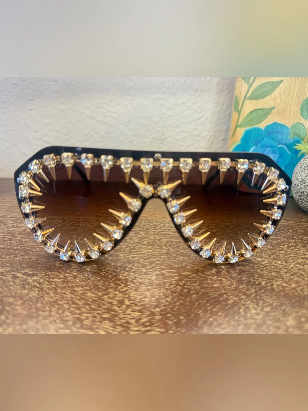 Sunglasses - Rocker Ice Fun Shades - Picture 5 of 16